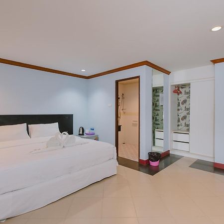 Sunstar Palace Patong Exterior foto